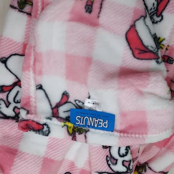 Peanuts Snoopy Woodstock Pet Throw Blanket By Berkshire Christmas Pink Plaid - Picture 9 of 12
